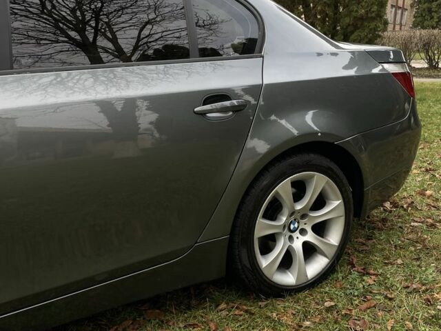 Серый БМВ 5 Серия, объемом двигателя 3 л и пробегом 362 тыс. км за 4499 $, фото 8 на Automoto.ua