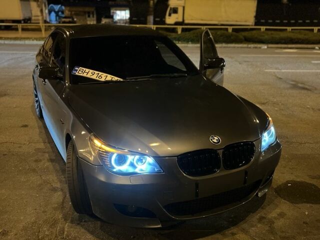 Серый БМВ 5 Серия, объемом двигателя 3 л и пробегом 374 тыс. км за 8200 $, фото 4 на Automoto.ua