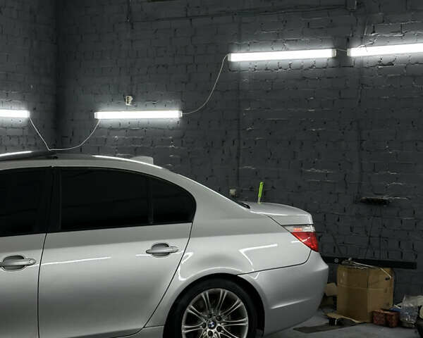 Сірий БМВ 5 Серія, об'ємом двигуна 3 л та пробігом 380 тис. км за 9700 $, фото 8 на Automoto.ua