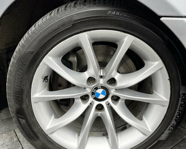 Серый БМВ 5 Серия, объемом двигателя 2.99 л и пробегом 340 тыс. км за 13000 $, фото 3 на Automoto.ua