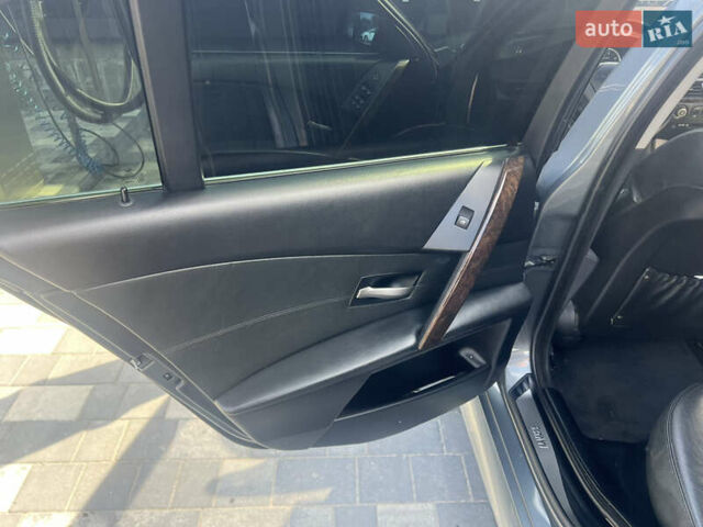 Сірий БМВ 5 Серія, об'ємом двигуна 2.5 л та пробігом 290 тис. км за 8900 $, фото 15 на Automoto.ua