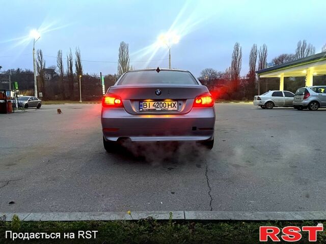 Серый БМВ 5 Серия, объемом двигателя 3 л и пробегом 294 тыс. км за 6500 $, фото 4 на Automoto.ua