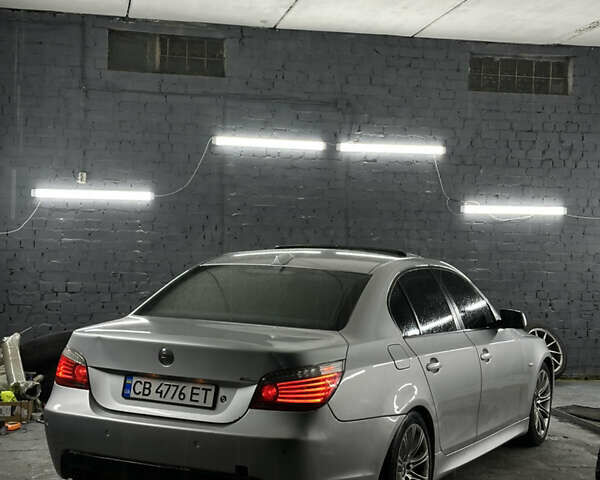 Сірий БМВ 5 Серія, об'ємом двигуна 3 л та пробігом 380 тис. км за 9700 $, фото 4 на Automoto.ua