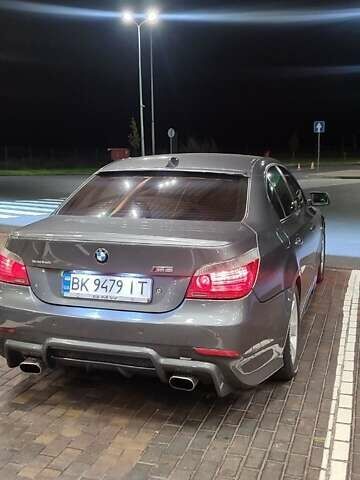 БМВ 5 Серия 2006 в Житомире на Automoto.ua Серый БМВ 5 Серия, объемом двигателя 2 л и пробегом 307 тыс. км за 8300 $, фото 15 на Automoto.ua