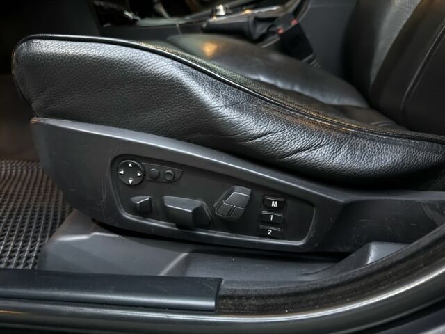 Серый БМВ 5 Серия, объемом двигателя 3 л и пробегом 350 тыс. км за 7600 $, фото 10 на Automoto.ua