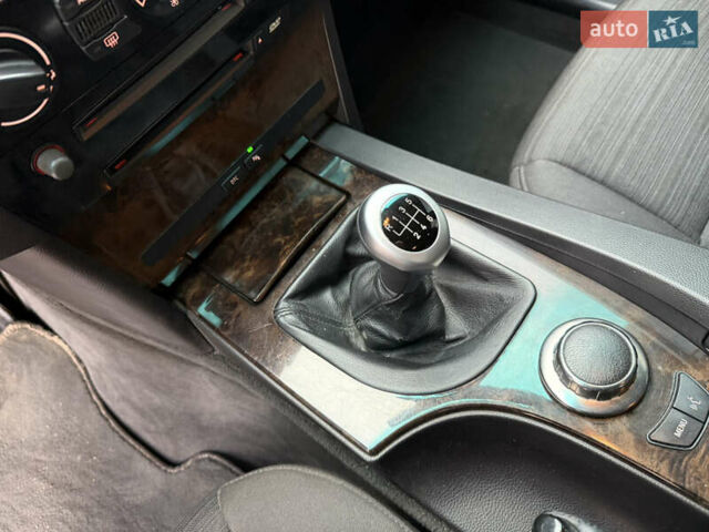 БМВ 5 Серия 2006 в Стрые на Automoto.ua Серый БМВ 5 Серия, объемом двигателя 3 л и пробегом 388 тыс. км за 8200 $, фото 39 на Automoto.ua