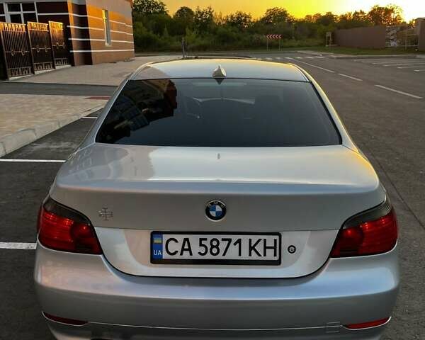 Серый БМВ 5 Серия, объемом двигателя 2 л и пробегом 375 тыс. км за 7600 $, фото 7 на Automoto.ua