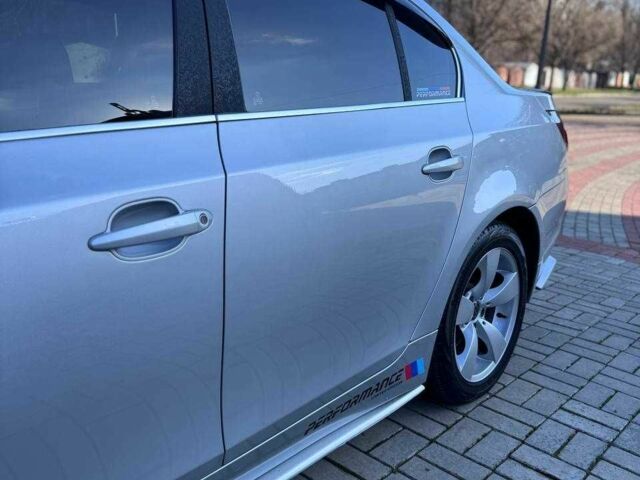 Сірий БМВ 5 Серія, об'ємом двигуна 2 л та пробігом 297 тис. км за 7999 $, фото 11 на Automoto.ua