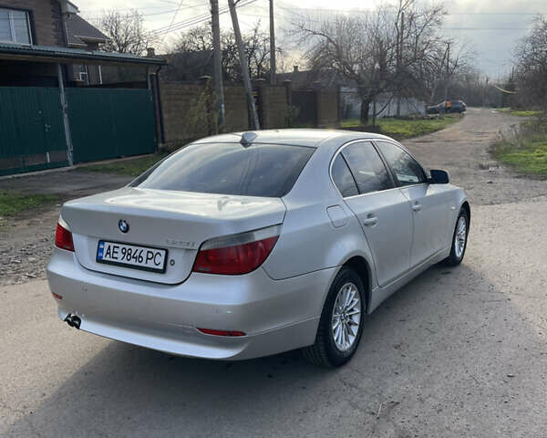 Серый БМВ 5 Серия, объемом двигателя 2.5 л и пробегом 285 тыс. км за 6888 $, фото 27 на Automoto.ua