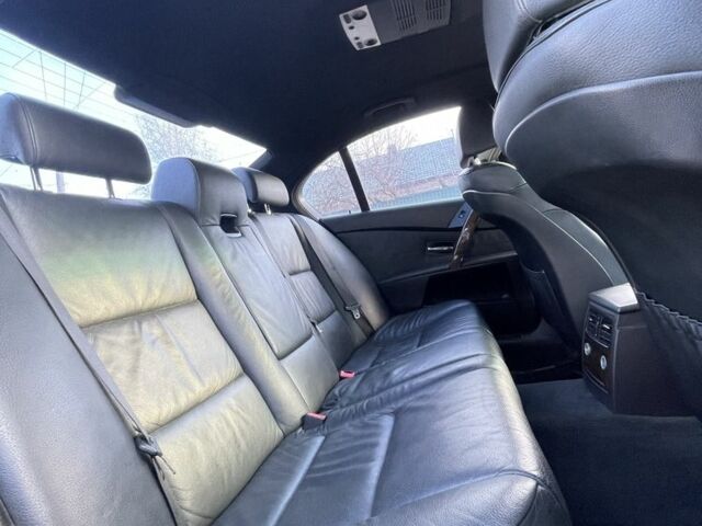 Серый БМВ 5 Серия, объемом двигателя 2.5 л и пробегом 285 тыс. км за 6990 $, фото 14 на Automoto.ua