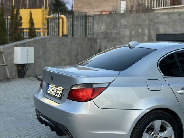 Серый БМВ 5 Серия, объемом двигателя 3 л и пробегом 390 тыс. км за 4649 $, фото 8 на Automoto.ua