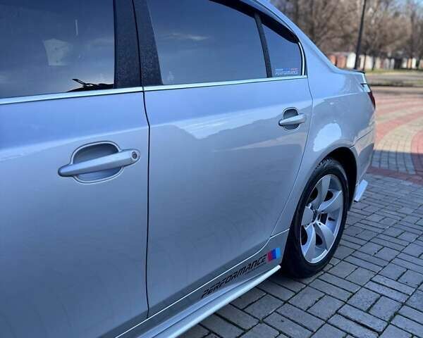 Сірий БМВ 5 Серія, об'ємом двигуна 2 л та пробігом 298 тис. км за 7999 $, фото 6 на Automoto.ua