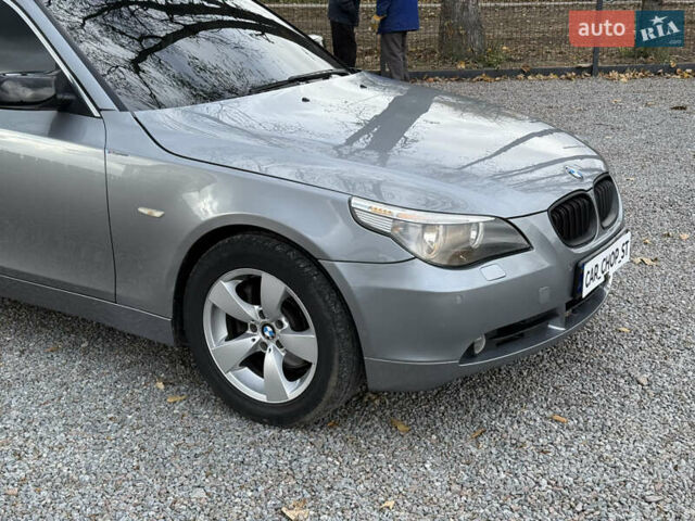 БМВ 5 Серия 2006 в Стрые на Automoto.ua Серый БМВ 5 Серия, объемом двигателя 3 л и пробегом 388 тыс. км за 8200 $, фото 20 на Automoto.ua