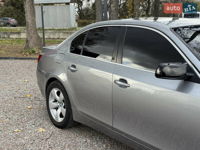 БМВ 5 Серия 2006 в Стрые на Automoto.ua Серый БМВ 5 Серия, объемом двигателя 3 л и пробегом 388 тыс. км за 8200 $, фото 19 на Automoto.ua