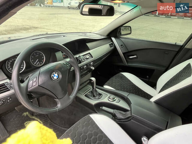 Серый БМВ 5 Серия, объемом двигателя 2.5 л и пробегом 330 тыс. км за 8000 $, фото 1 на Automoto.ua