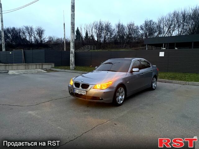 Серый БМВ 5 Серия, объемом двигателя 3 л и пробегом 294 тыс. км за 6500 $, фото 1 на Automoto.ua