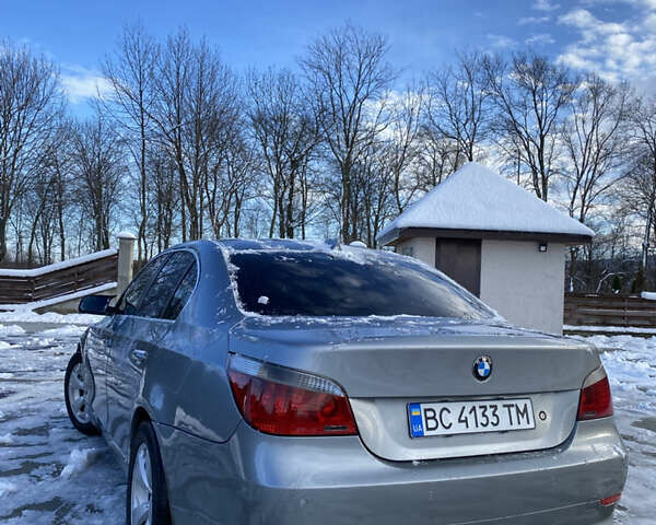 Серый БМВ 5 Серия, объемом двигателя 3 л и пробегом 388 тыс. км за 7500 $, фото 8 на Automoto.ua