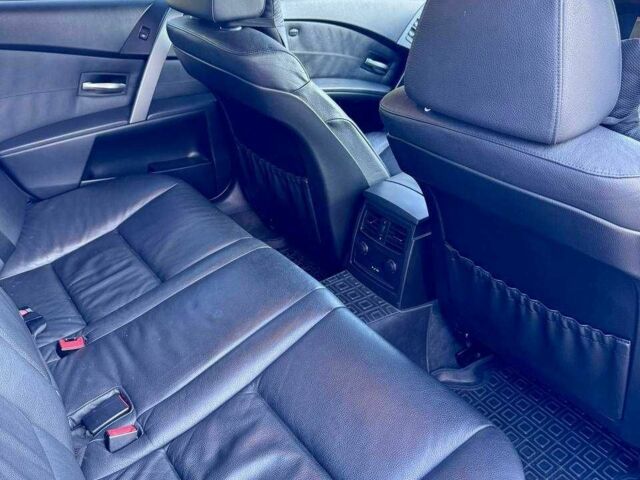 Сірий БМВ 5 Серія, об'ємом двигуна 2 л та пробігом 297 тис. км за 7999 $, фото 19 на Automoto.ua