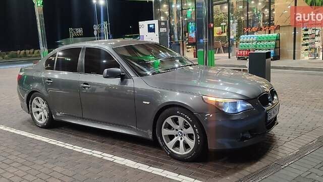 БМВ 5 Серия 2006 в Житомире на Automoto.ua Серый БМВ 5 Серия, объемом двигателя 2 л и пробегом 307 тыс. км за 8300 $, фото 17 на Automoto.ua