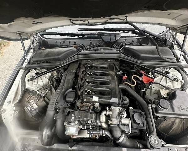 Сірий БМВ 5 Серія, об'ємом двигуна 2 л та пробігом 342 тис. км за 8300 $, фото 22 на Automoto.ua