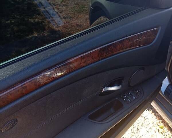 Серый БМВ 5 Серия, объемом двигателя 2.8 л и пробегом 161 тыс. км за 9500 $, фото 29 на Automoto.ua