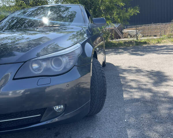 Сірий БМВ 5 Серія, об'ємом двигуна 2 л та пробігом 298 тис. км за 9300 $, фото 14 на Automoto.ua