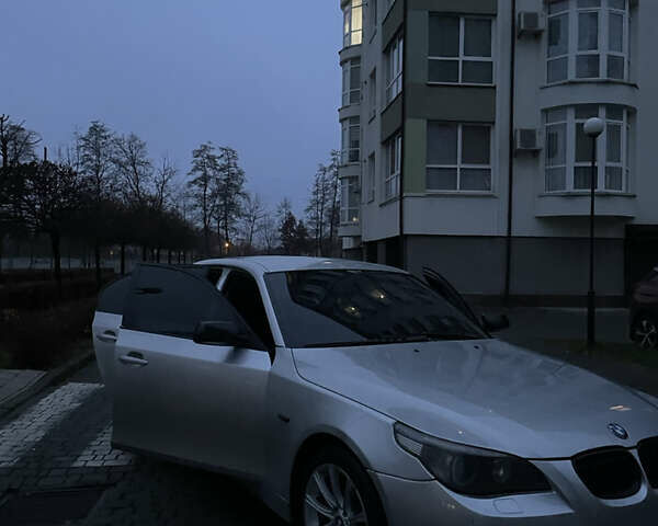 Серый БМВ 5 Серия, объемом двигателя 2 л и пробегом 245 тыс. км за 8900 $, фото 4 на Automoto.ua