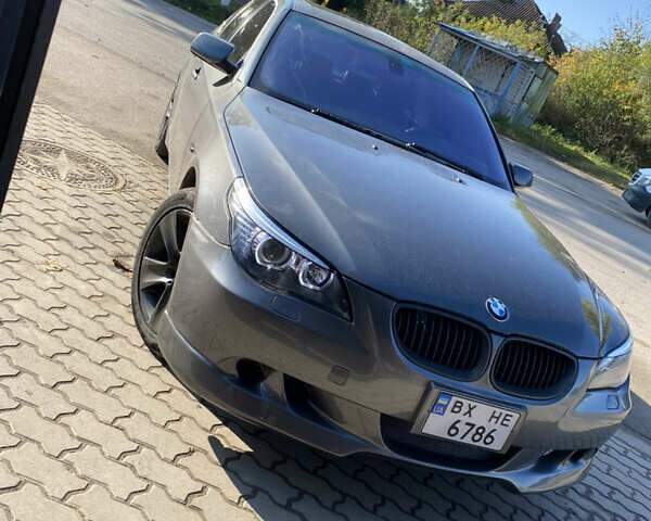 БМВ 5 Серия 2007 в Хмельницком на Automoto.ua Серый БМВ 5 Серия, объемом двигателя 3 л и пробегом 365 тыс. км за 6799 $, фото 1 на Automoto.ua