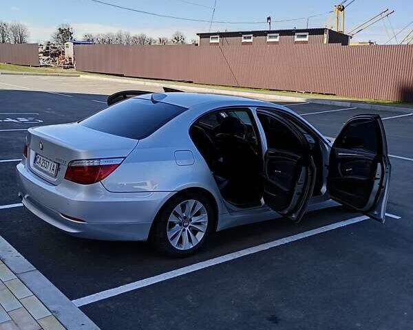 Серый БМВ 5 Серия, объемом двигателя 2.5 л и пробегом 290 тыс. км за 10000 $, фото 2 на Automoto.ua