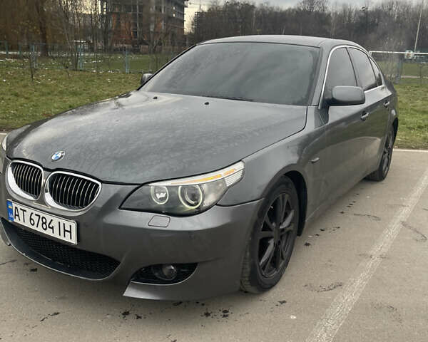 Серый БМВ 5 Серия, объемом двигателя 2.5 л и пробегом 220 тыс. км за 7500 $, фото 1 на Automoto.ua