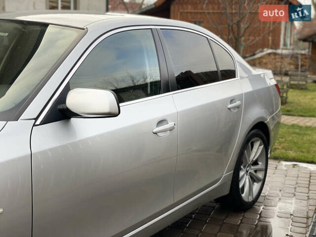 Серый БМВ 5 Серия, объемом двигателя 2.99 л и пробегом 362 тыс. км за 10799 $, фото 13 на Automoto.ua