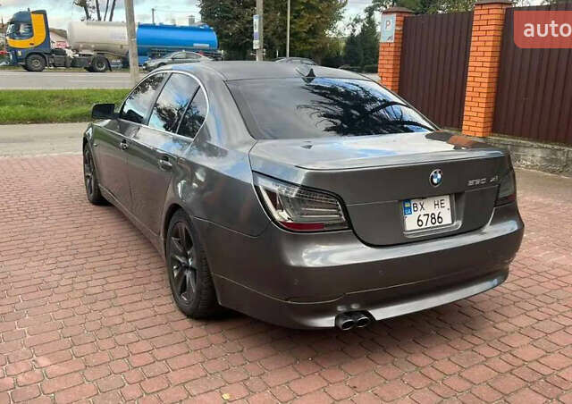 БМВ 5 Серия 2007 в Хмельницком на Automoto.ua Серый БМВ 5 Серия, объемом двигателя 3 л и пробегом 365 тыс. км за 6799 $, фото 8 на Automoto.ua