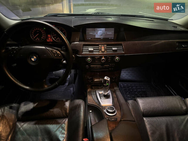 Сірий БМВ 5 Серія, об'ємом двигуна 2.99 л та пробігом 304 тис. км за 10799 $, фото 27 на Automoto.ua