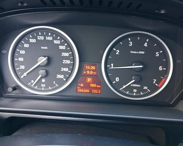 Серый БМВ 5 Серия, объемом двигателя 2.5 л и пробегом 290 тыс. км за 10000 $, фото 3 на Automoto.ua