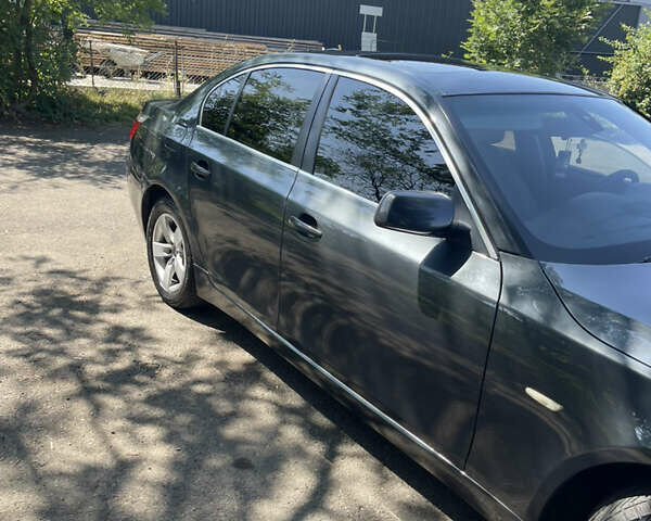 Сірий БМВ 5 Серія, об'ємом двигуна 2 л та пробігом 298 тис. км за 9300 $, фото 6 на Automoto.ua