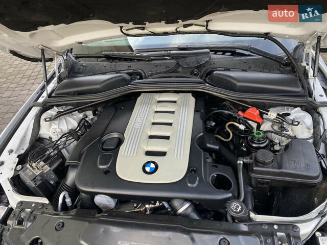 Серый БМВ 5 Серия, объемом двигателя 2.99 л и пробегом 362 тыс. км за 10799 $, фото 65 на Automoto.ua