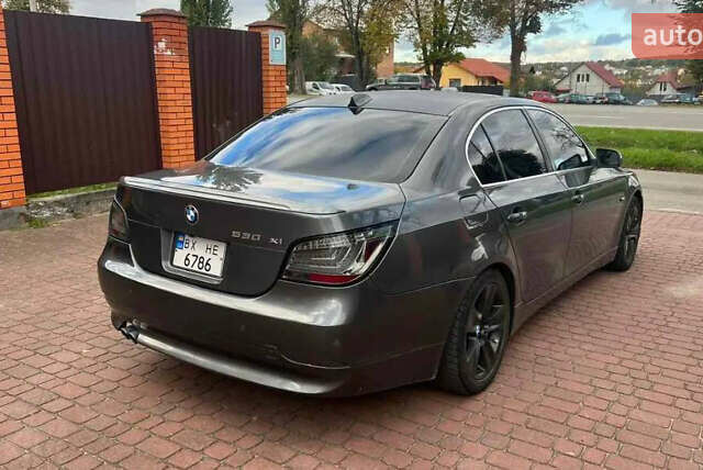 БМВ 5 Серия 2007 в Хмельницком на Automoto.ua Серый БМВ 5 Серия, объемом двигателя 3 л и пробегом 365 тыс. км за 6799 $, фото 7 на Automoto.ua