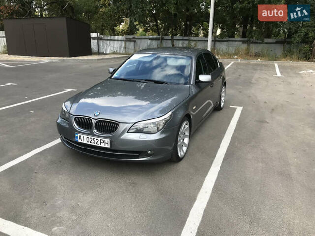 Серый БМВ 5 Серия, объемом двигателя 2.5 л и пробегом 287 тыс. км за 11000 $, фото 1 на Automoto.ua
