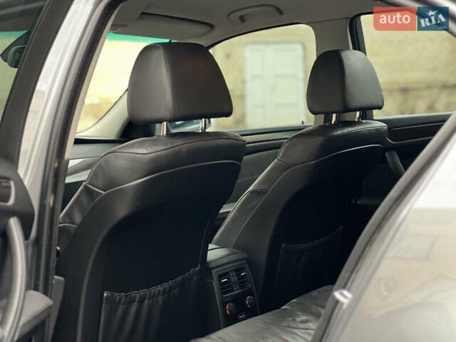 Серый БМВ 5 Серия, объемом двигателя 2.5 л и пробегом 255 тыс. км за 8750 $, фото 36 на Automoto.ua