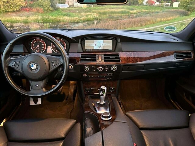Сірий БМВ 5 Серія, об'ємом двигуна 3 л та пробігом 311 тис. км за 2800 $, фото 9 на Automoto.ua
