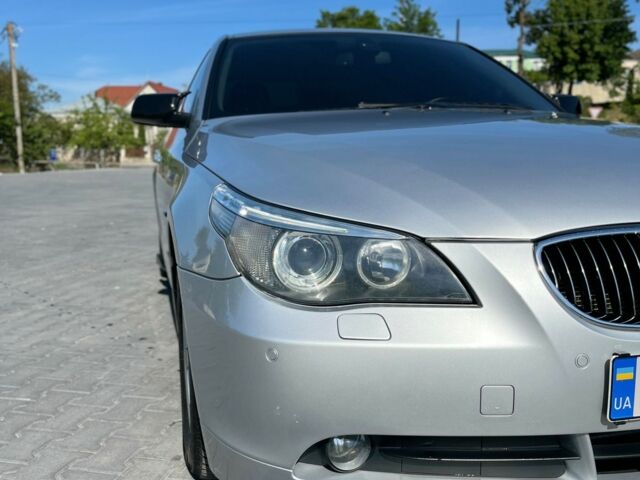 Серый БМВ 5 Серия, объемом двигателя 2.5 л и пробегом 285 тыс. км за 7800 $, фото 5 на Automoto.ua