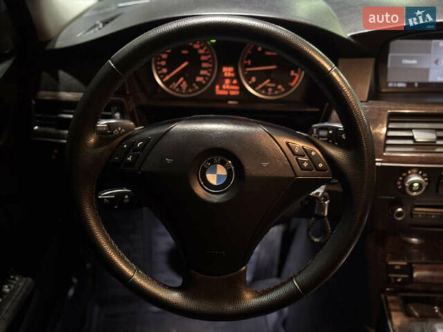 Сірий БМВ 5 Серія, об'ємом двигуна 2.99 л та пробігом 304 тис. км за 10799 $, фото 29 на Automoto.ua