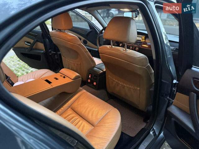 Сірий БМВ 5 Серія, об'ємом двигуна 2.5 л та пробігом 232 тис. км за 6950 $, фото 19 на Automoto.ua
