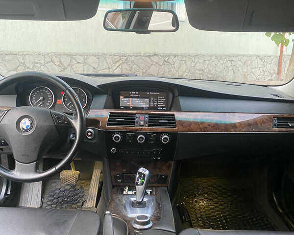 Серый БМВ 5 Серия, объемом двигателя 2.5 л и пробегом 264 тыс. км за 7500 $, фото 8 на Automoto.ua