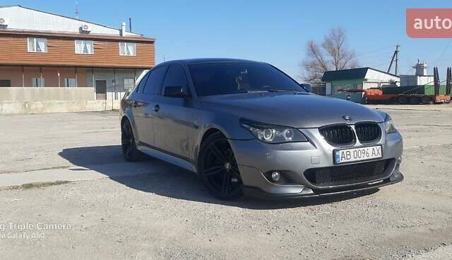 Серый БМВ 5 Серия, объемом двигателя 2.99 л и пробегом 356 тыс. км за 12555 $, фото 8 на Automoto.ua
