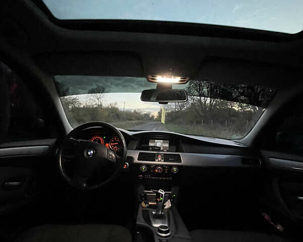 Серый БМВ 5 Серия, объемом двигателя 2 л и пробегом 264 тыс. км за 7499 $, фото 1 на Automoto.ua