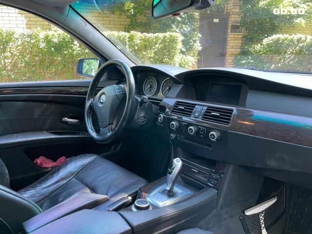 Серый БМВ 5 Серия, объемом двигателя 2.5 л и пробегом 307 тыс. км за 8490 $, фото 29 на Automoto.ua