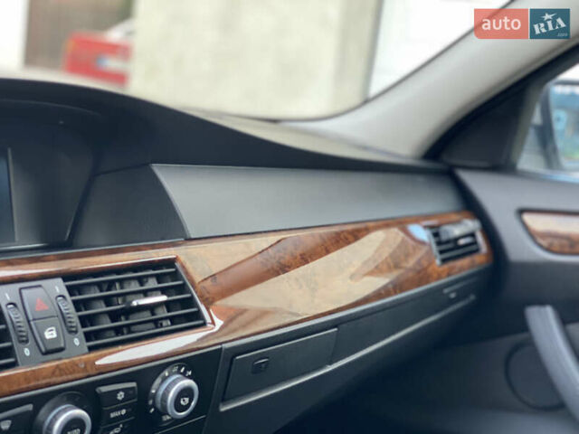 Серый БМВ 5 Серия, объемом двигателя 2.99 л и пробегом 362 тыс. км за 10799 $, фото 38 на Automoto.ua