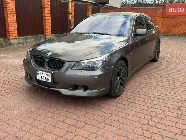 БМВ 5 Серия 2007 в Хмельницком на Automoto.ua Серый БМВ 5 Серия, объемом двигателя 3 л и пробегом 365 тыс. км за 6799 $, фото 2 на Automoto.ua
