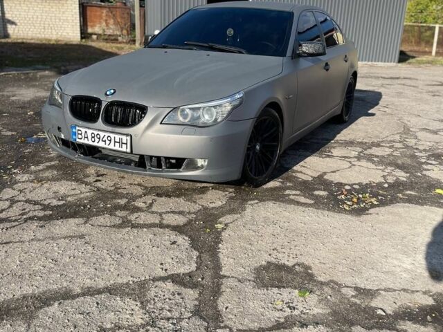 БМВ 5 Серия 2007 в Александрие на Automoto.ua Серый БМВ 5 Серия, объемом двигателя 2.5 л и пробегом 200 тыс. км за 8500 $, фото 1 на Automoto.ua